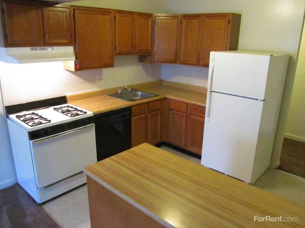 Woodington West Apartments - Photo 2 of 20