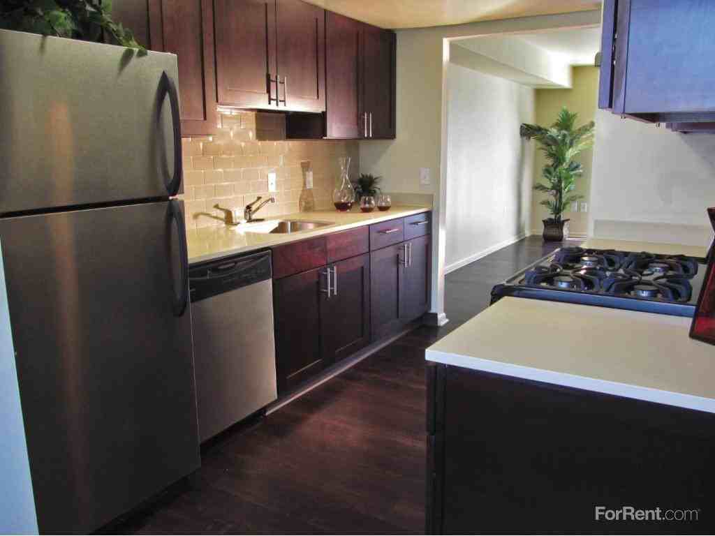 Northampton Crossing - Photo 3 of 19