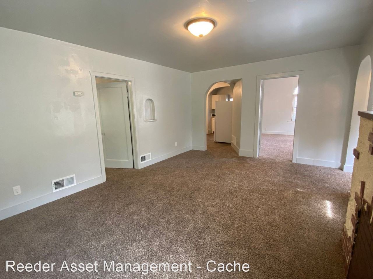 567 North 100 East - Photo 3 of 21