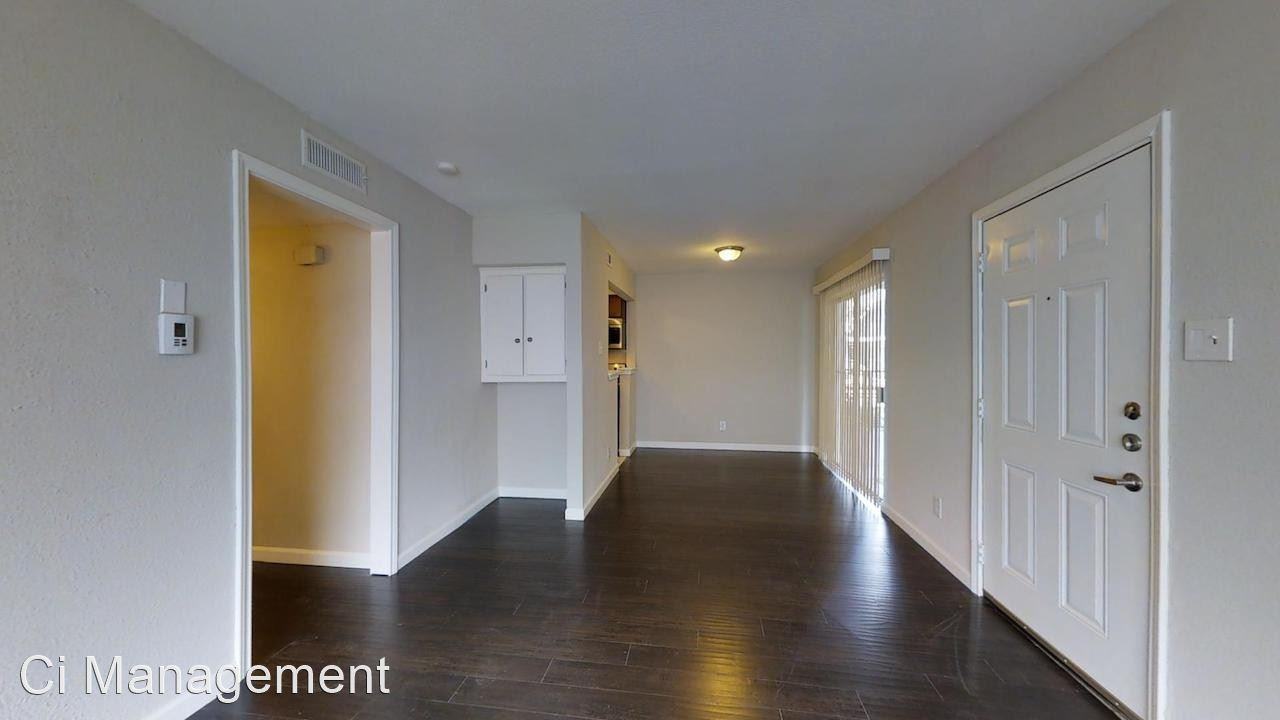 5425 Gaston Ave - Photo 2 of 17