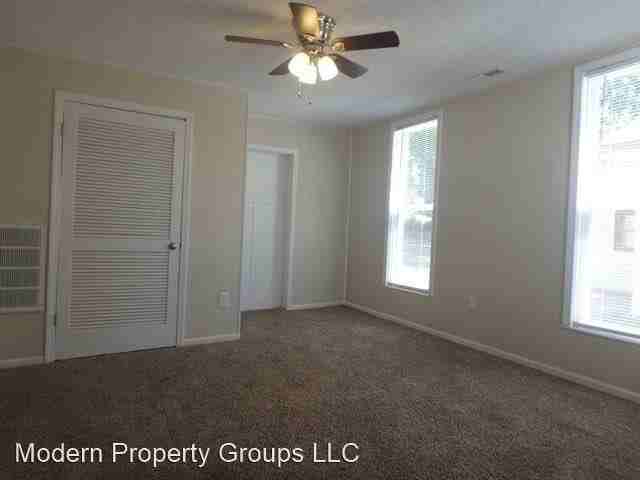 1104 N 8th St - Photo 3 of 24