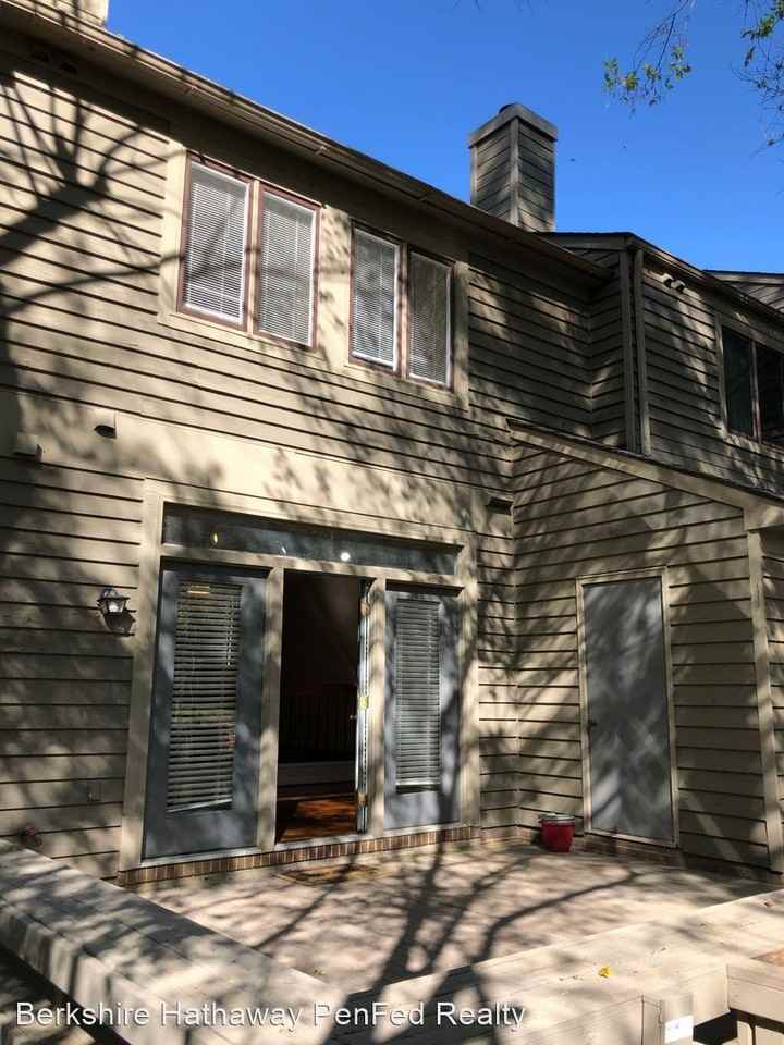 12415 New Point Dr - Photo 2 of 29