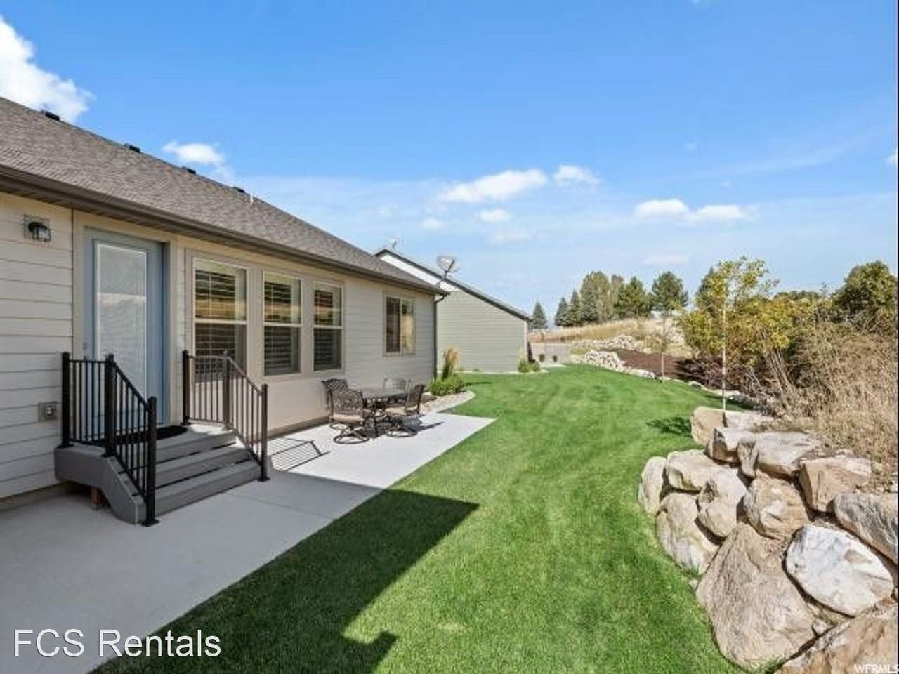 66 N Parkside Loop - Photo 3 of 14