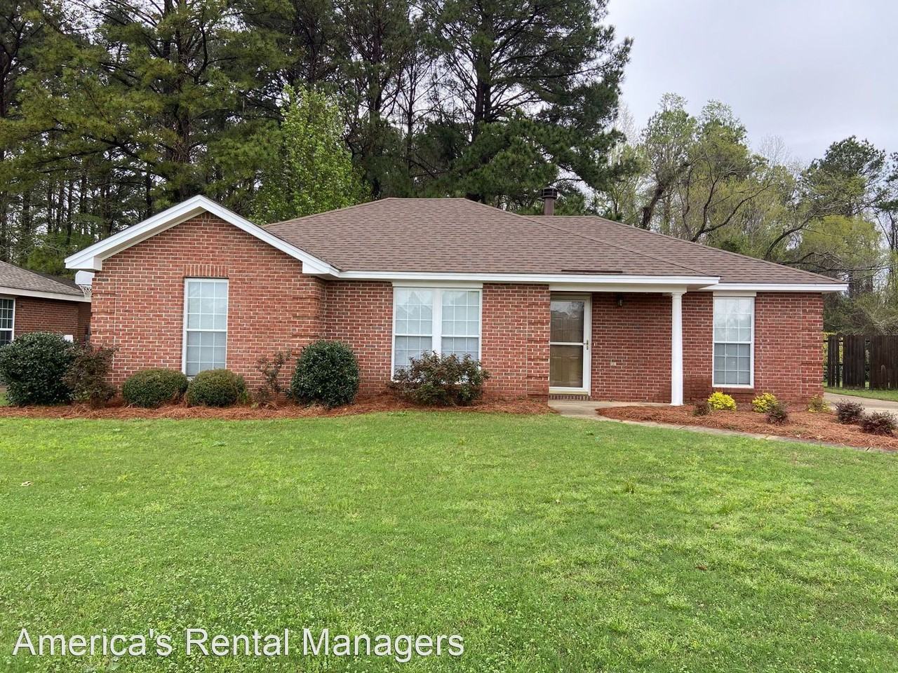 6917 Oak Side Dr - Photo 2 of 34