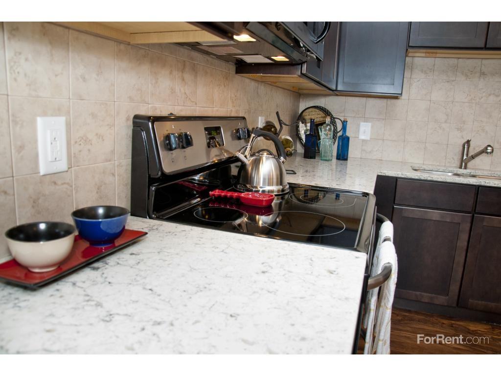 Bridgewater Apartments of Carmel - Photo 2 of 19