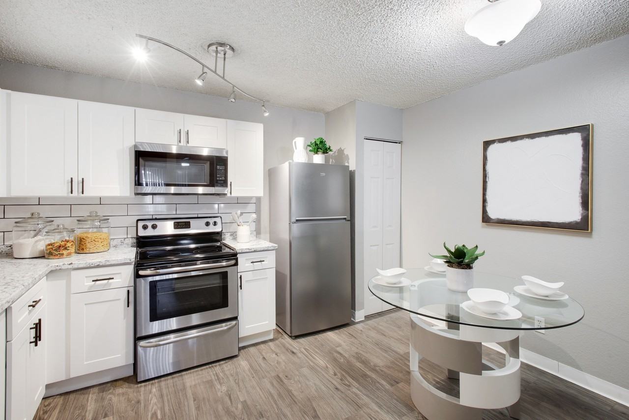 Sunrise on Bethany - Photo 2 of 45