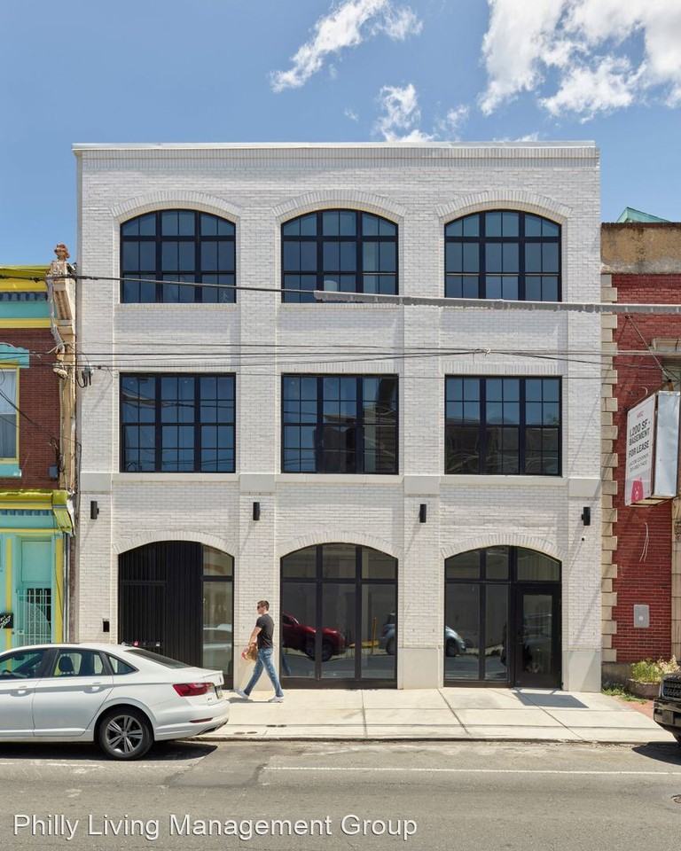 2525 Frankford Avenue - Photo 3 of 4