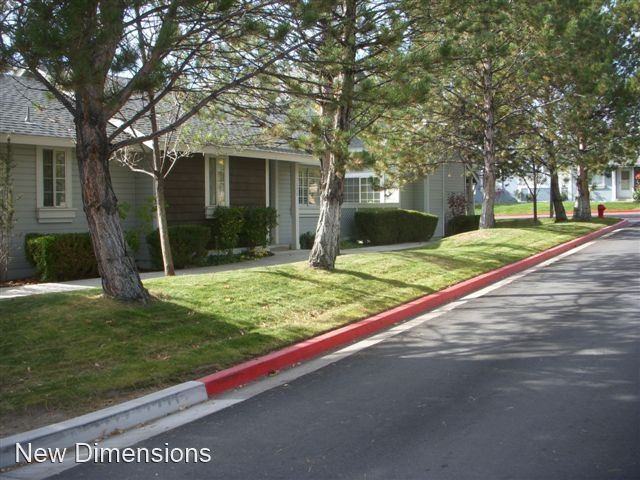1896 E Minaret Cir - Photo 3 of 6