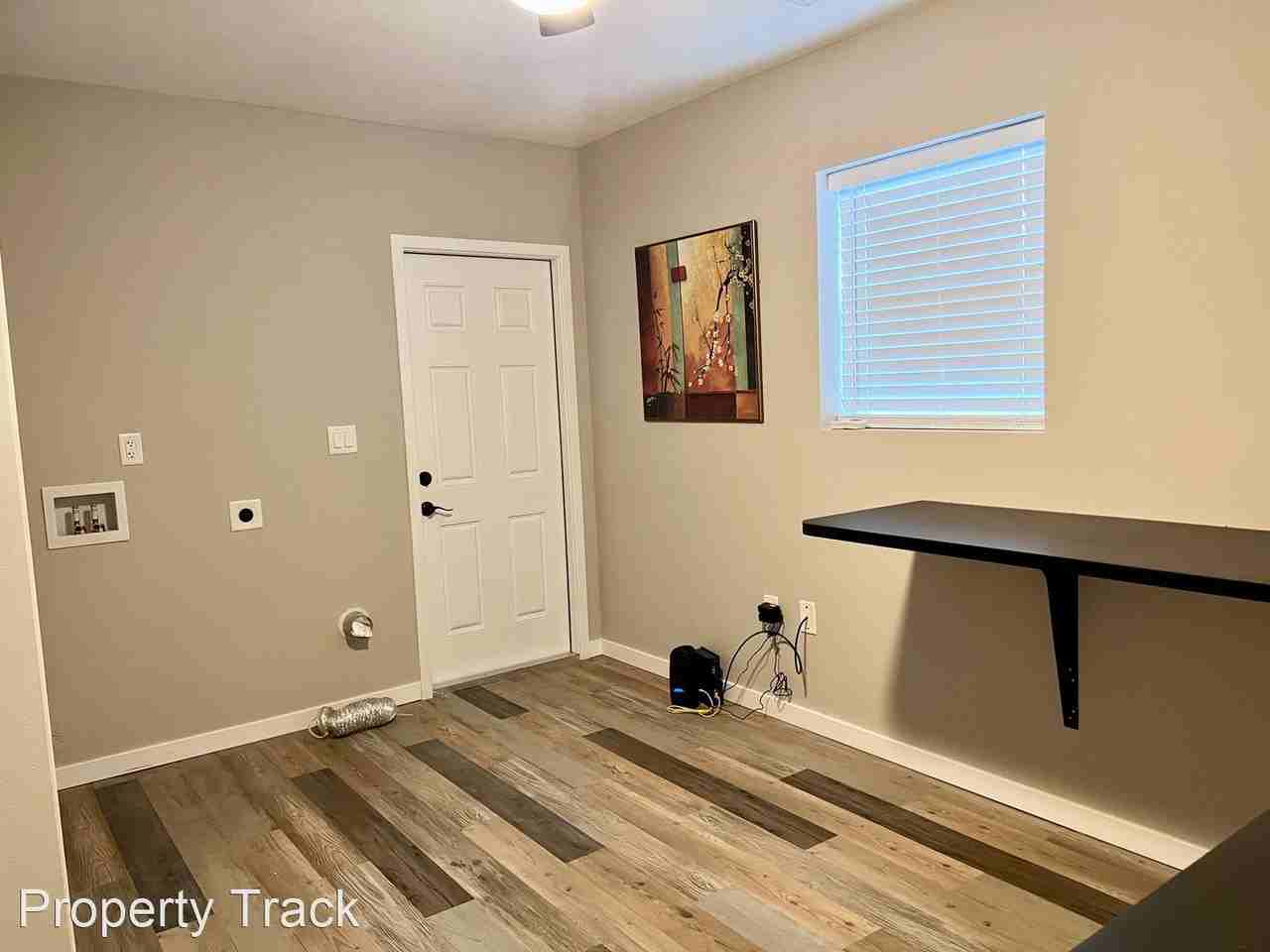 3201 Jackson St N - Photo 2 of 50