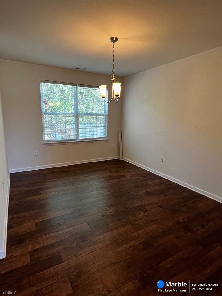 536 Botanical Ct - Photo 3 of 18