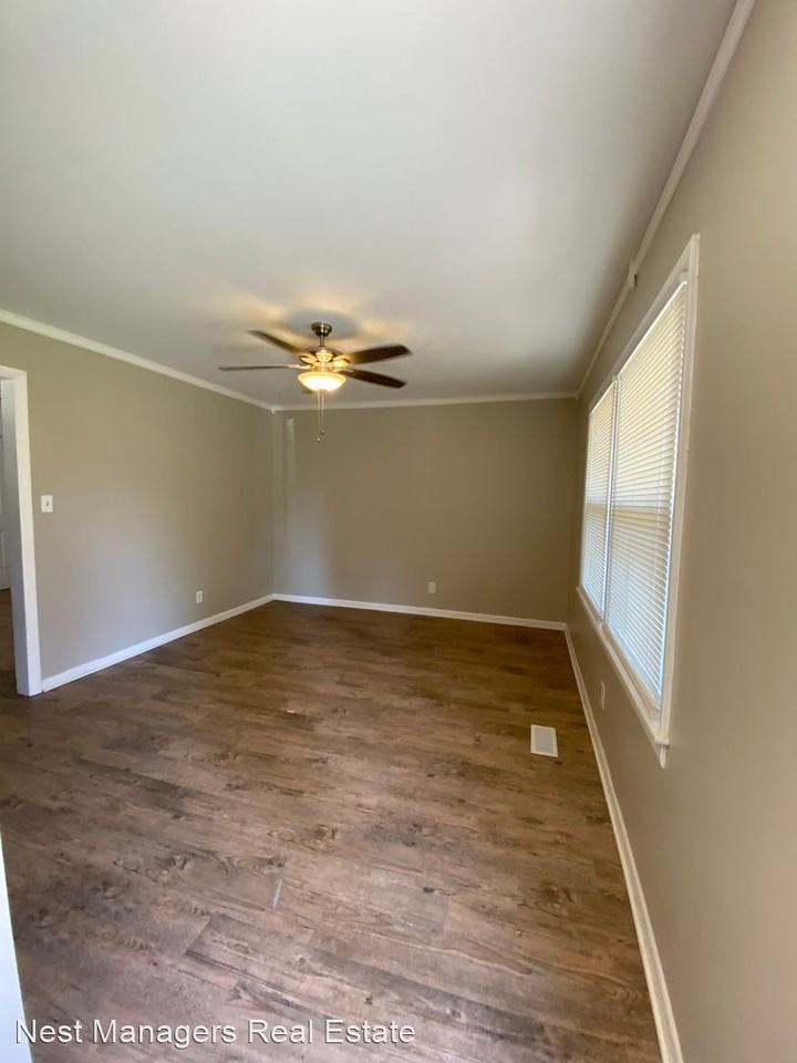 3808 Hartwell Rd - Photo 3 of 26