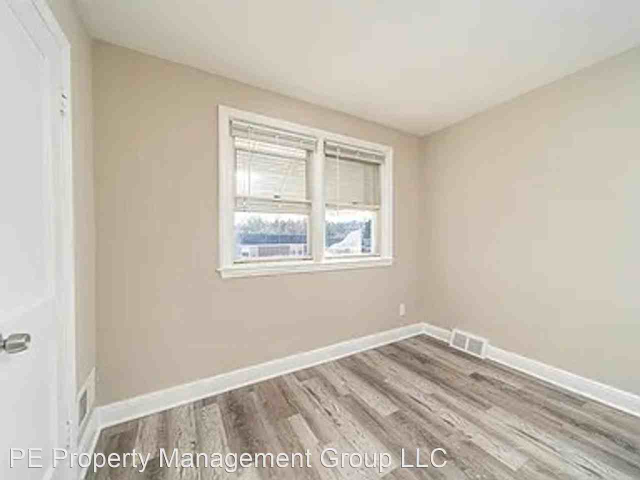 818 Wilbert Ave - Photo 2 of 11