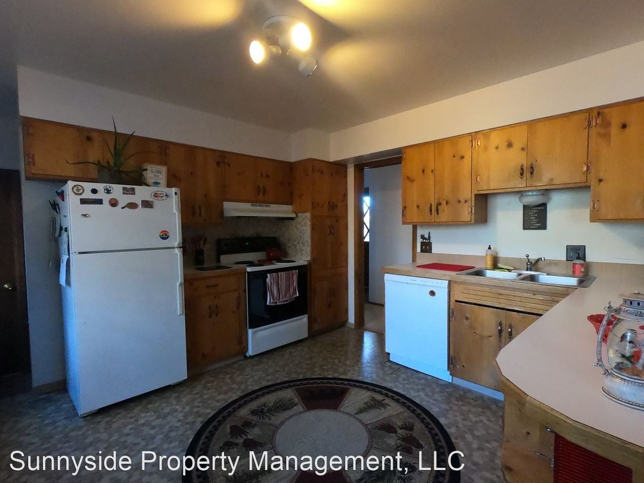 3005 Jefferson St - Photo 3 of 17