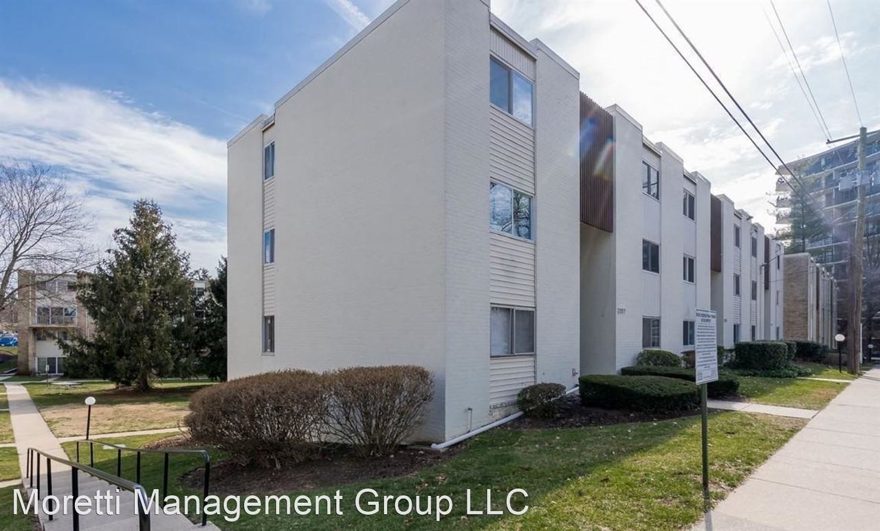 3207 University Blvd W #21 - Photo 2 of 17