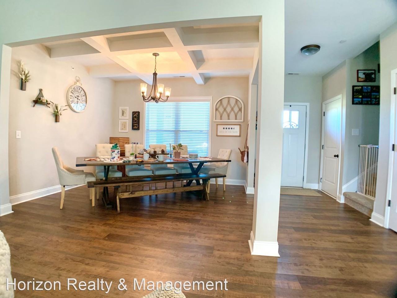 161 Jesse Dr - Photo 3 of 31