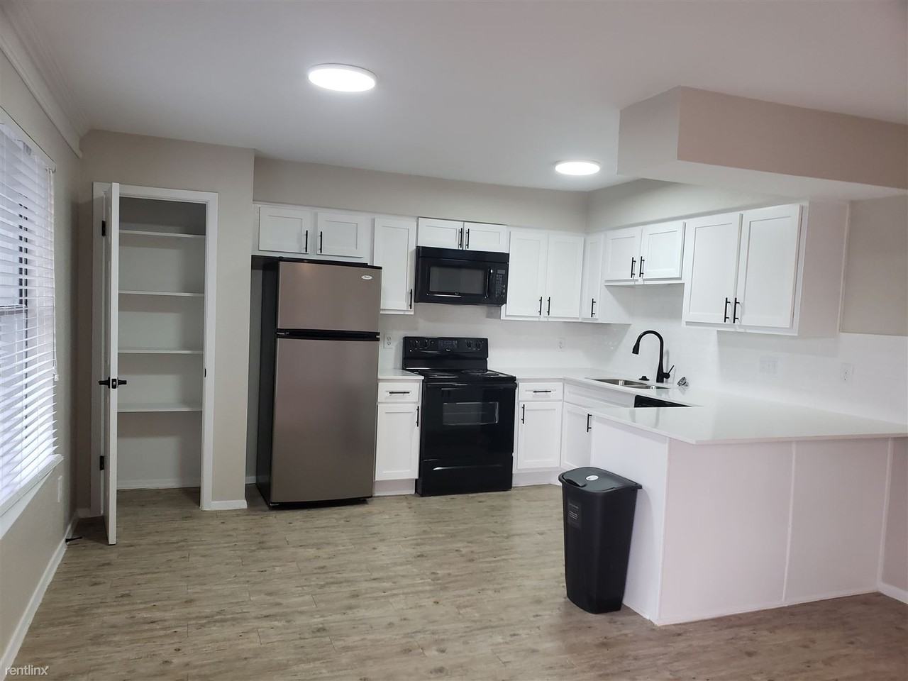 4600 Lamar Pl - Photo 2 of 3