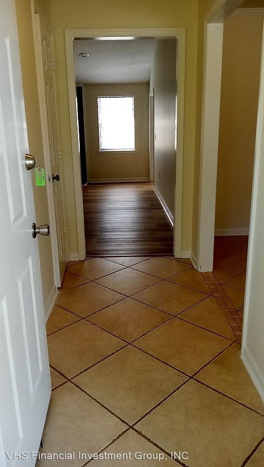 1101 Hickory St - Photo 2 of 16