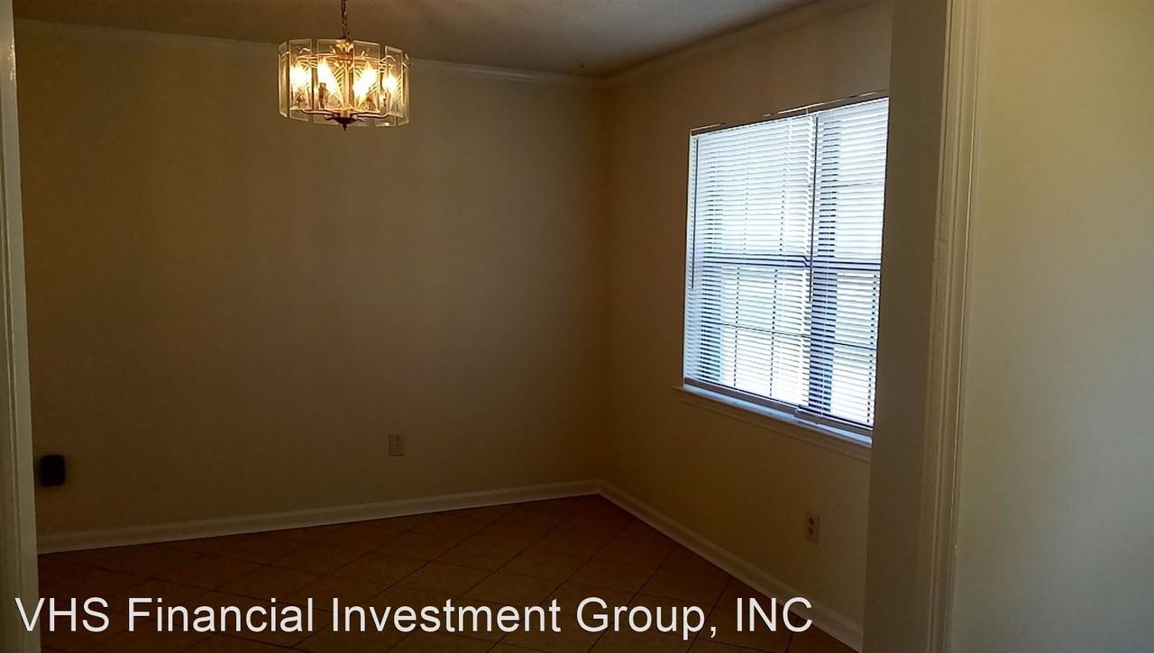 1101 Hickory St - Photo 3 of 16