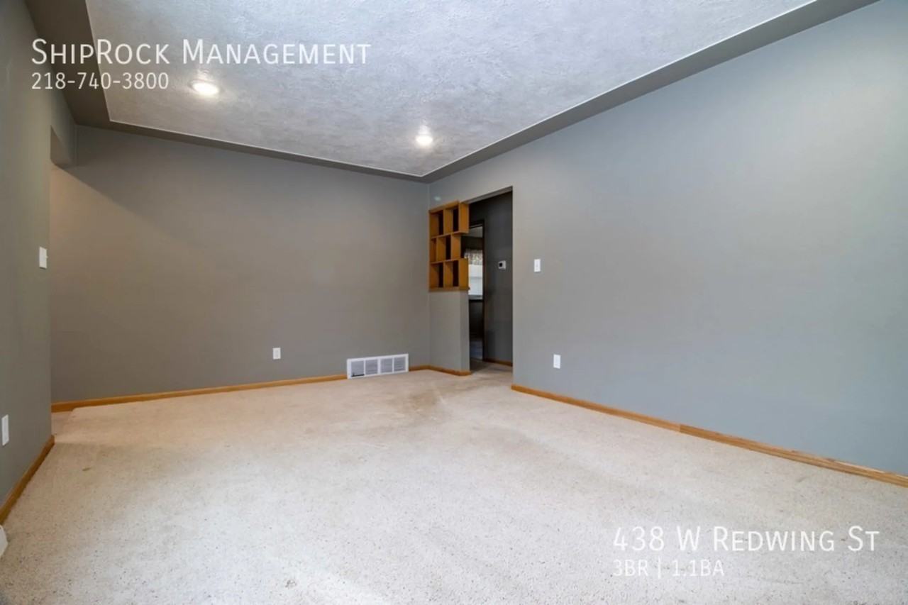 438 W Redwing St - Photo 2 of 16