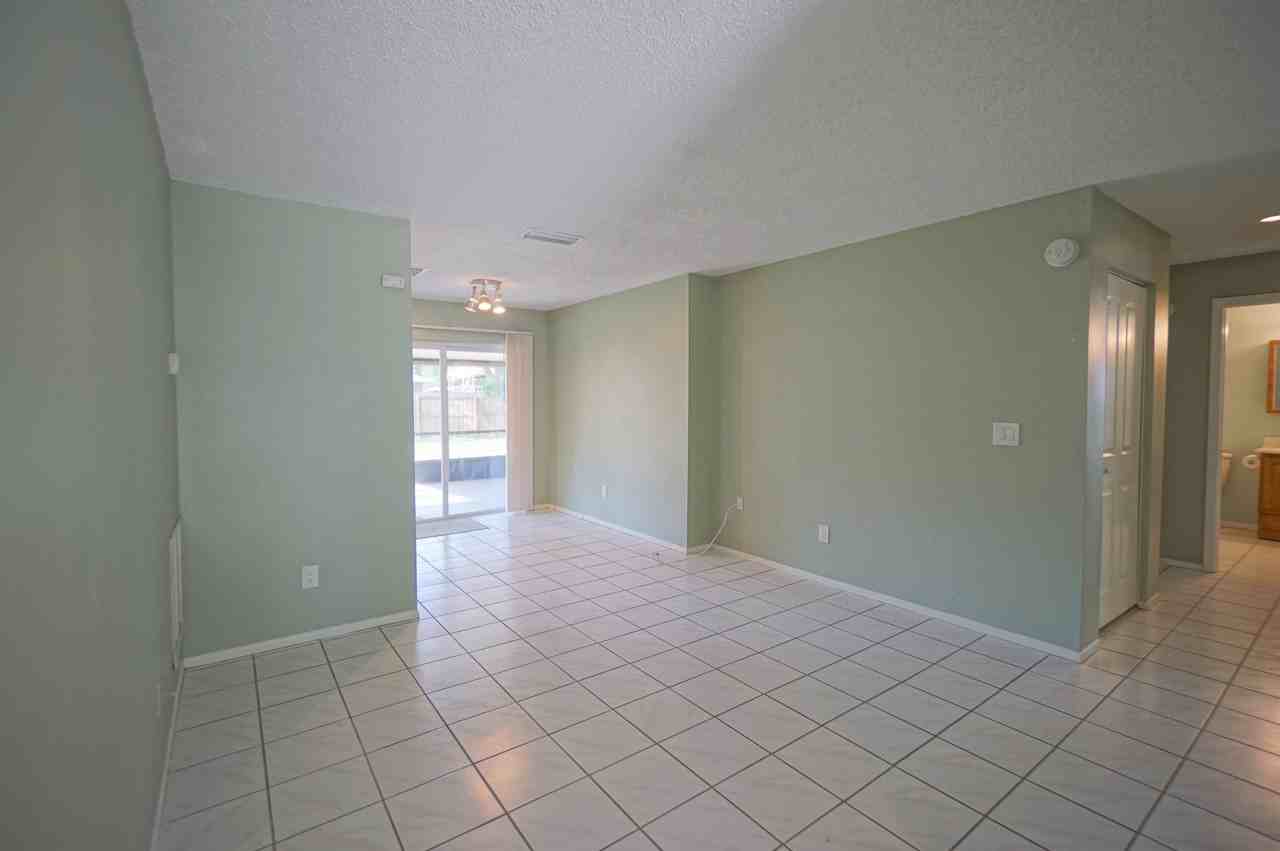 5117 Ellendale Ave - Photo 3 of 19