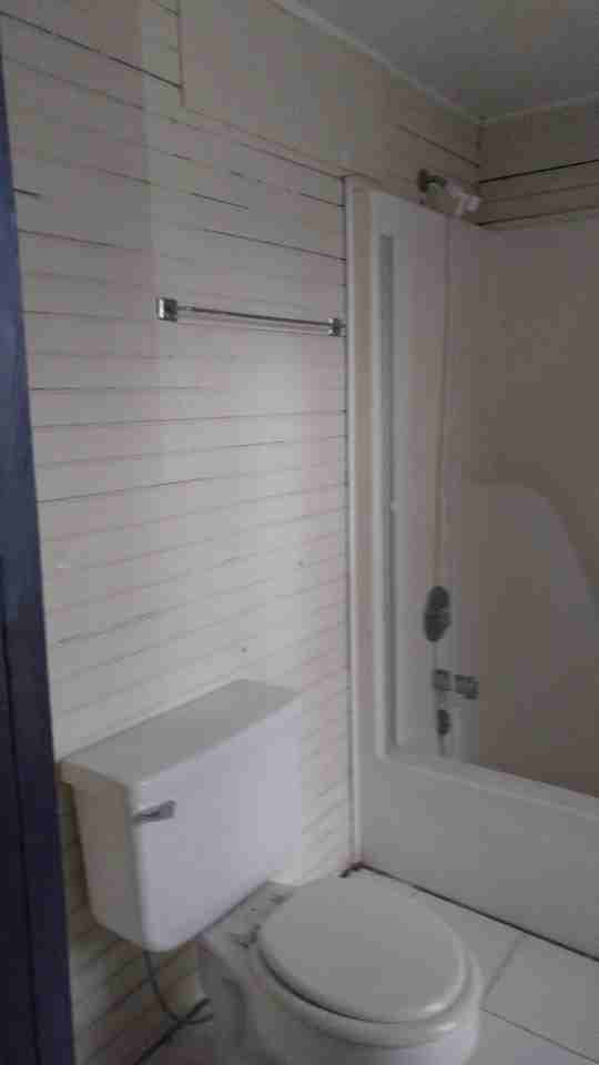 119 W Court St - Photo 2 of 4