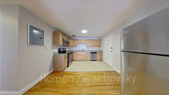 226 Babcock St #4H - Photo 1 of 1