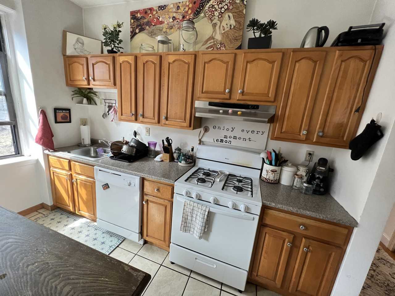 11 Cummings Rd #6 - Photo 5 of 17