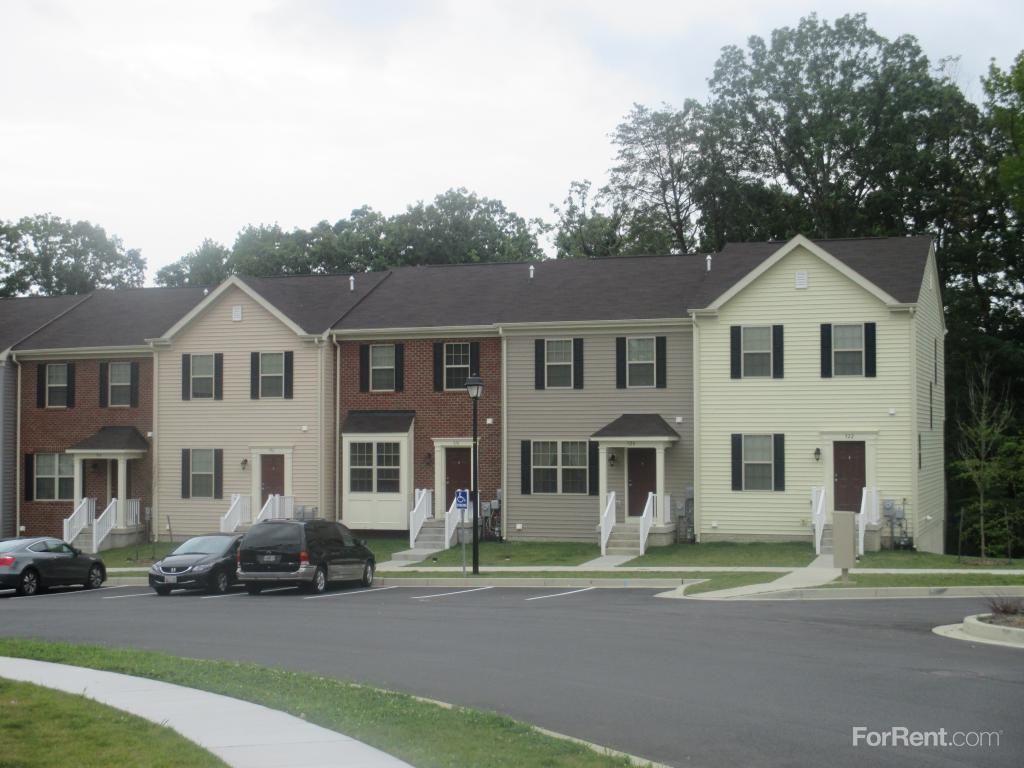 The Pointe At Manorgreen - Photo 3 of 4