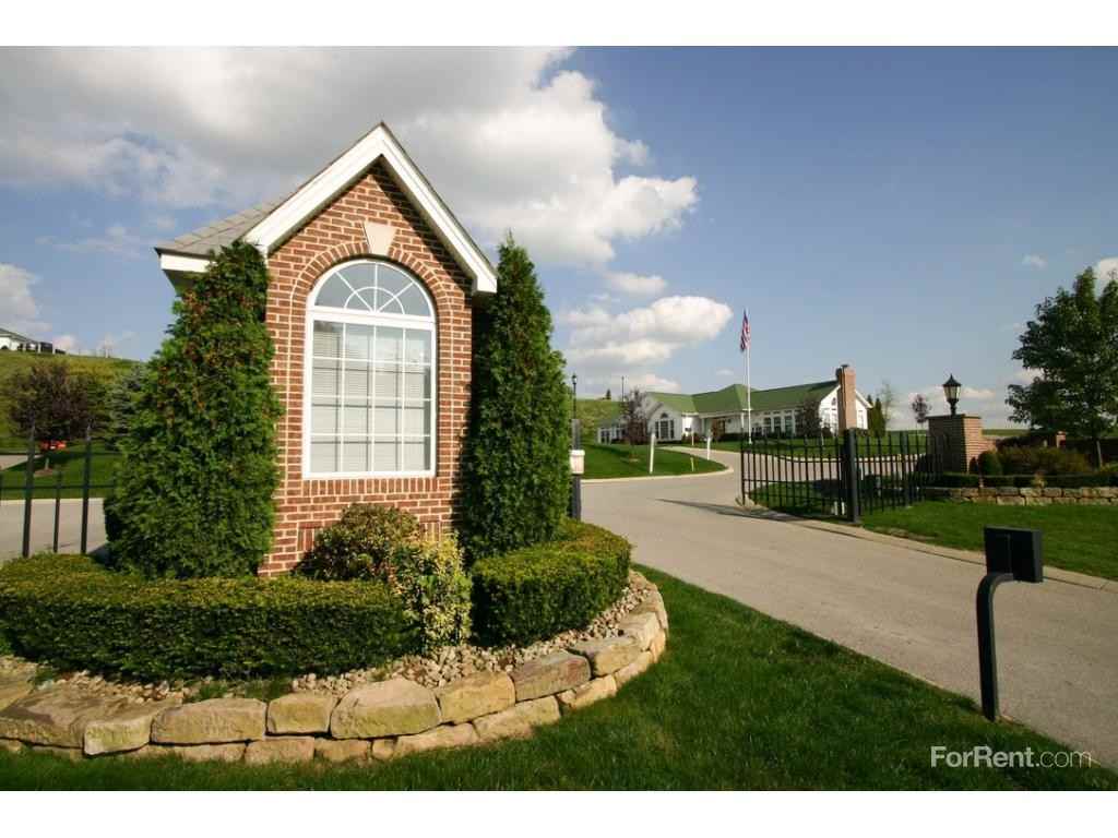 Freedom Crossing - Photo 2 of 6