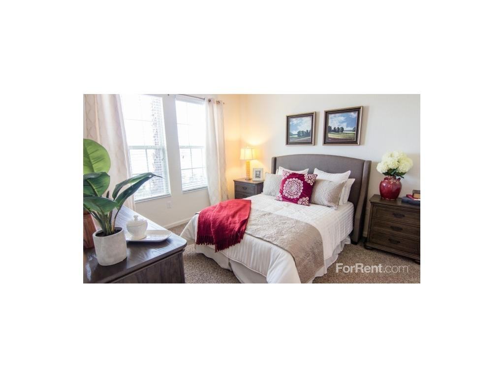 The Vineyards at Hammock Ridge - Photo 2 of 19