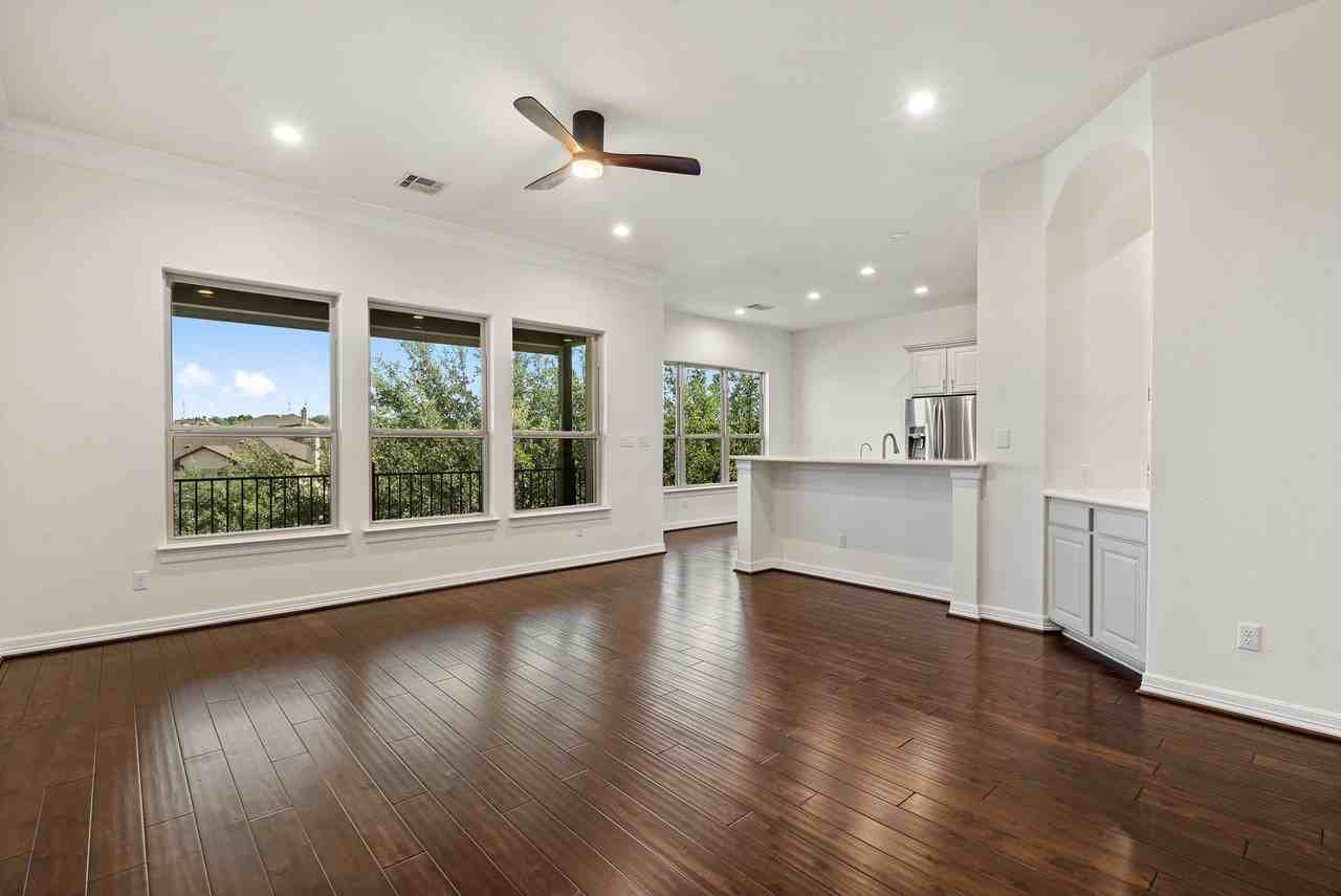 343 Lombardia Dr #18B - Photo 2 of 32