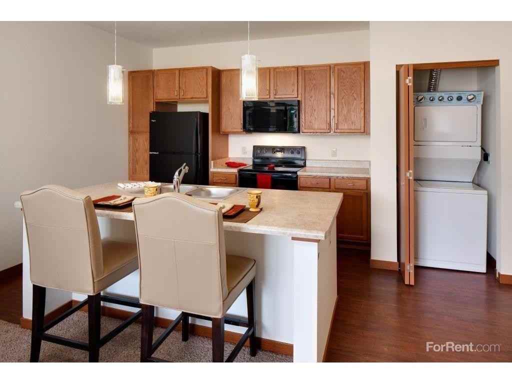 Lincolnshire Place - Photo 3 of 16