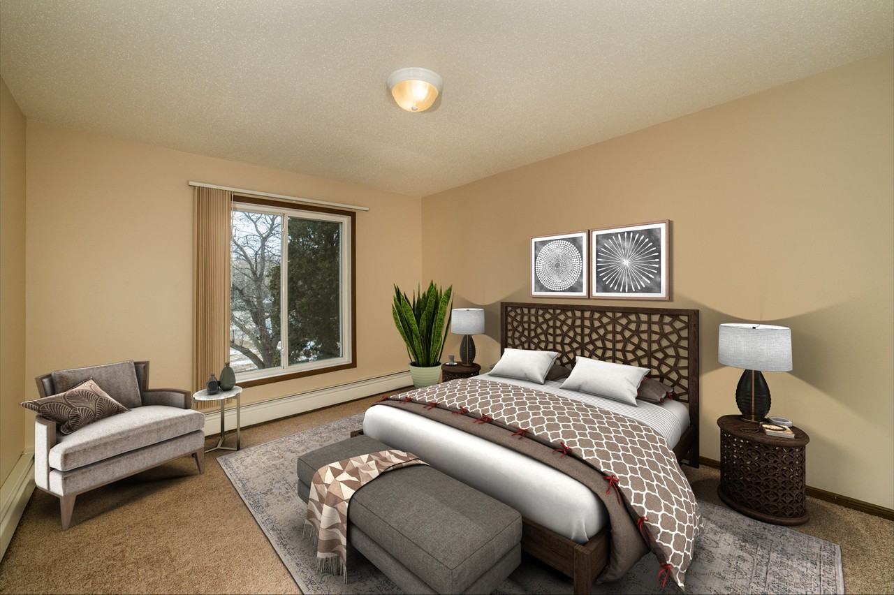 Broadway - Photo 5 of 18