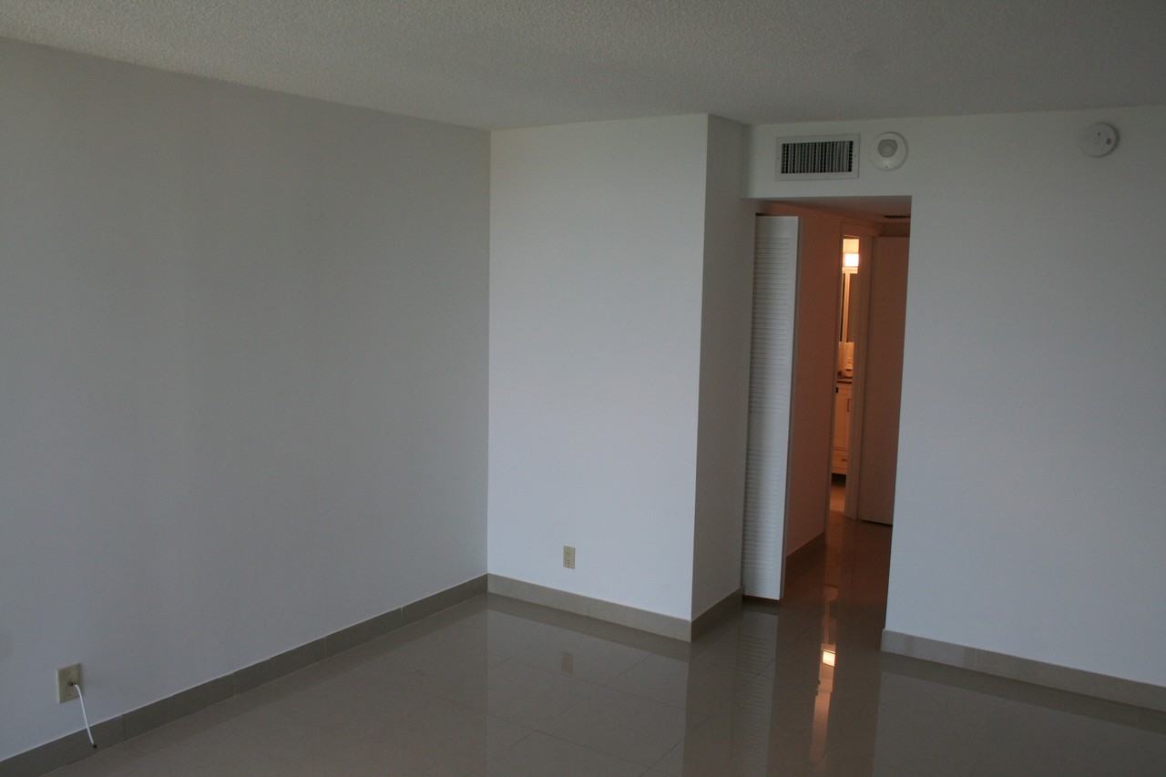 ARLEN HOUSE 100 - Photo 7 of 29