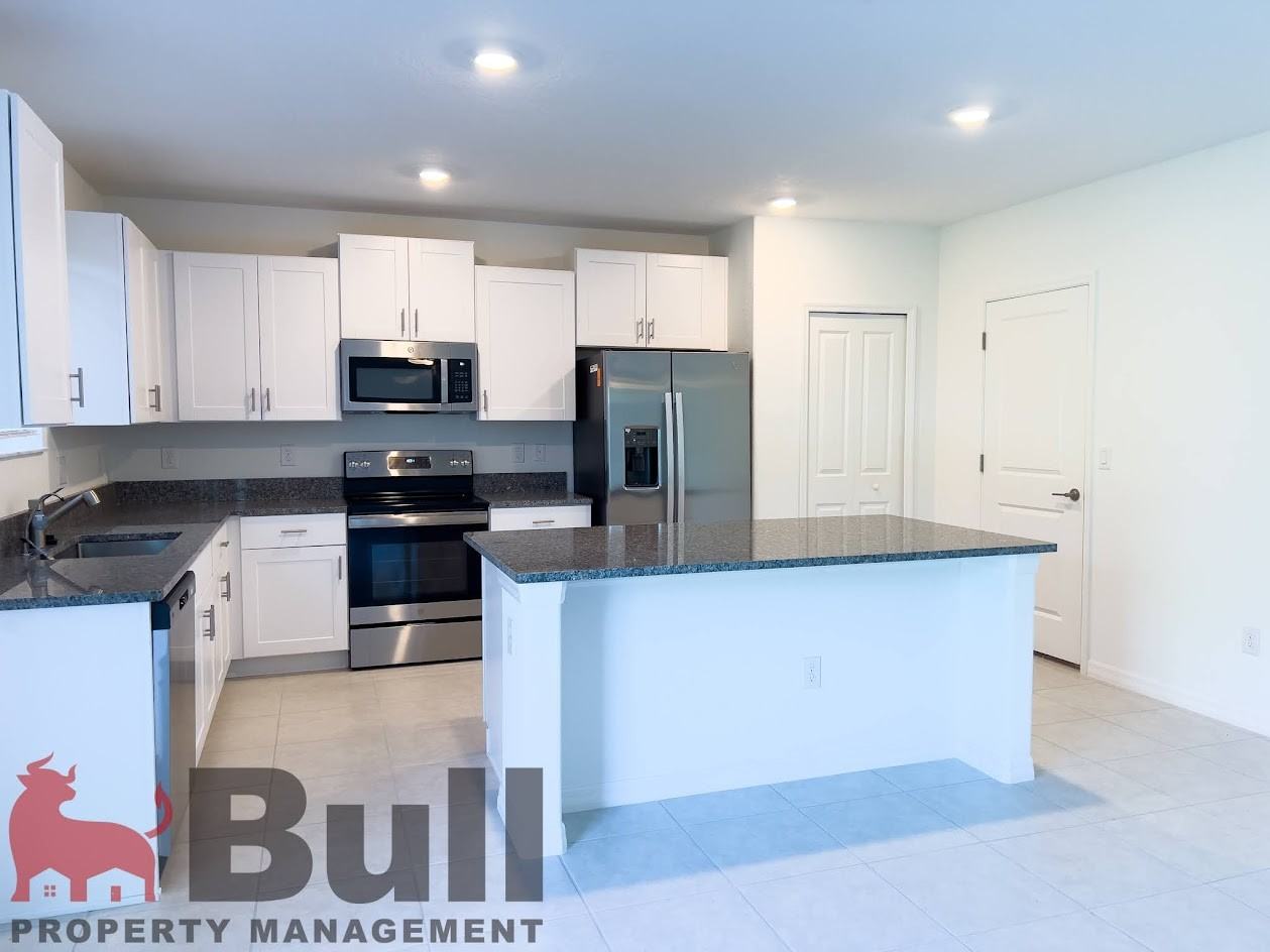 1754 Red Loop #1 - Photo 7 of 34