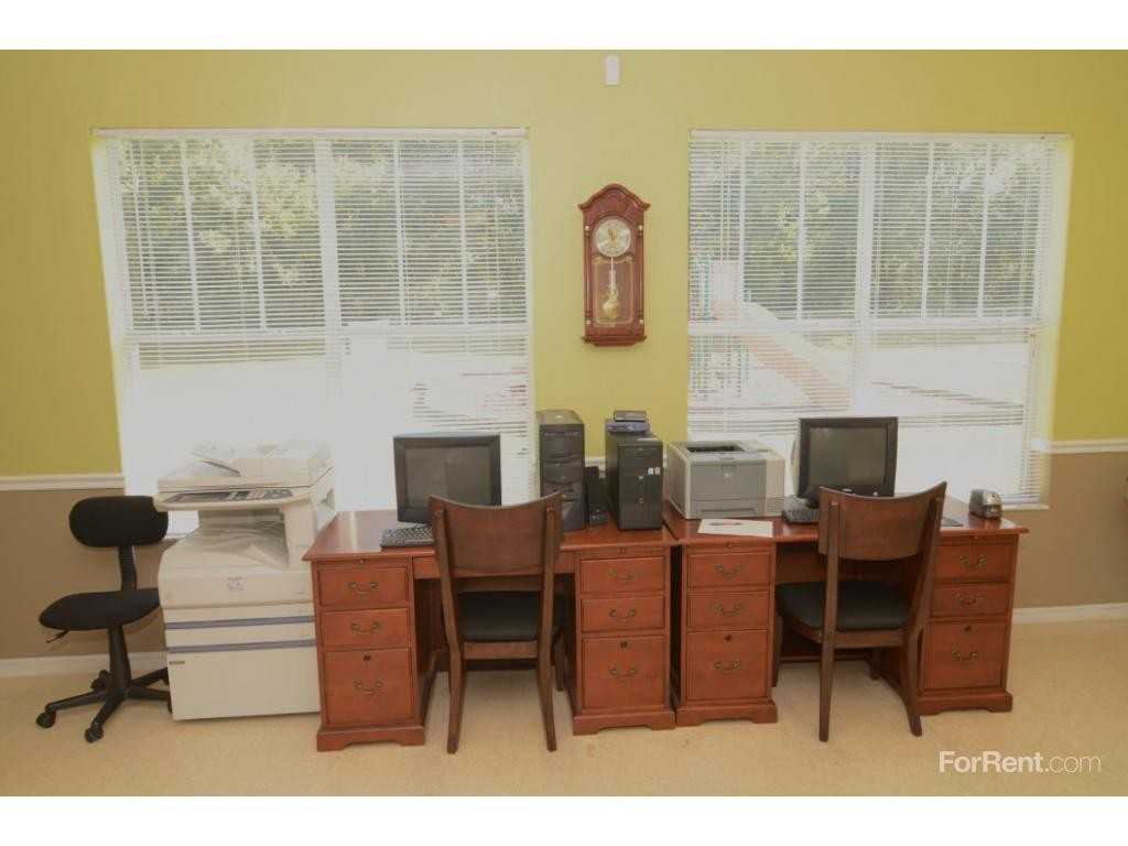 Club Wildwood Apartments - Photo 2 of 7