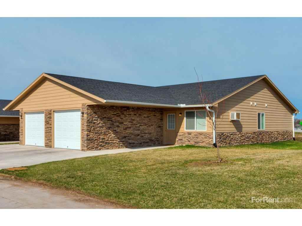 Kading Properties Apartments 7492 Meadow Lands Dr, Des Moines, IA