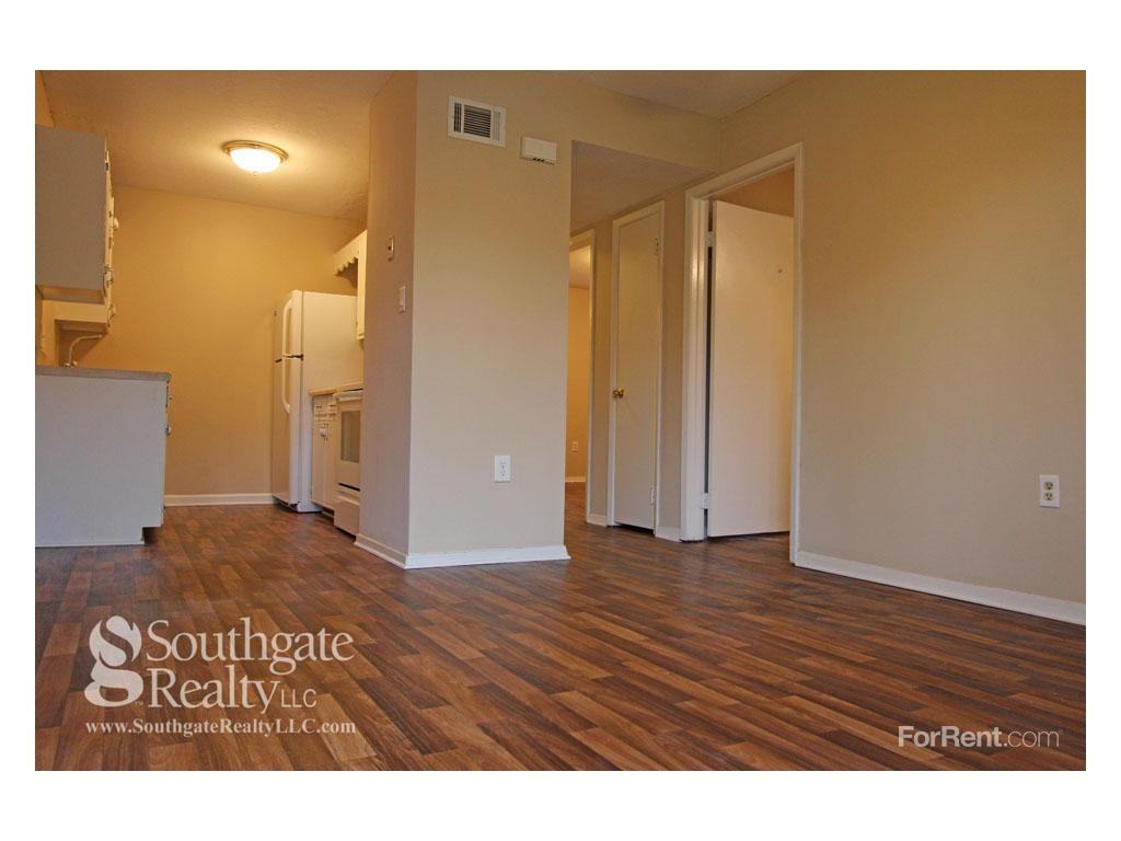 Peppertree Apartment Homes - Photo 3 of 8