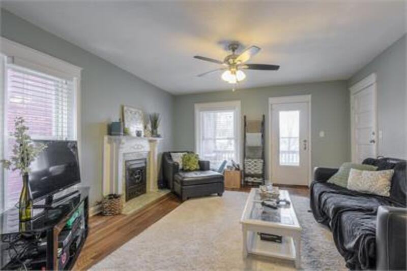 2541 Cherry St - Photo 3 of 27