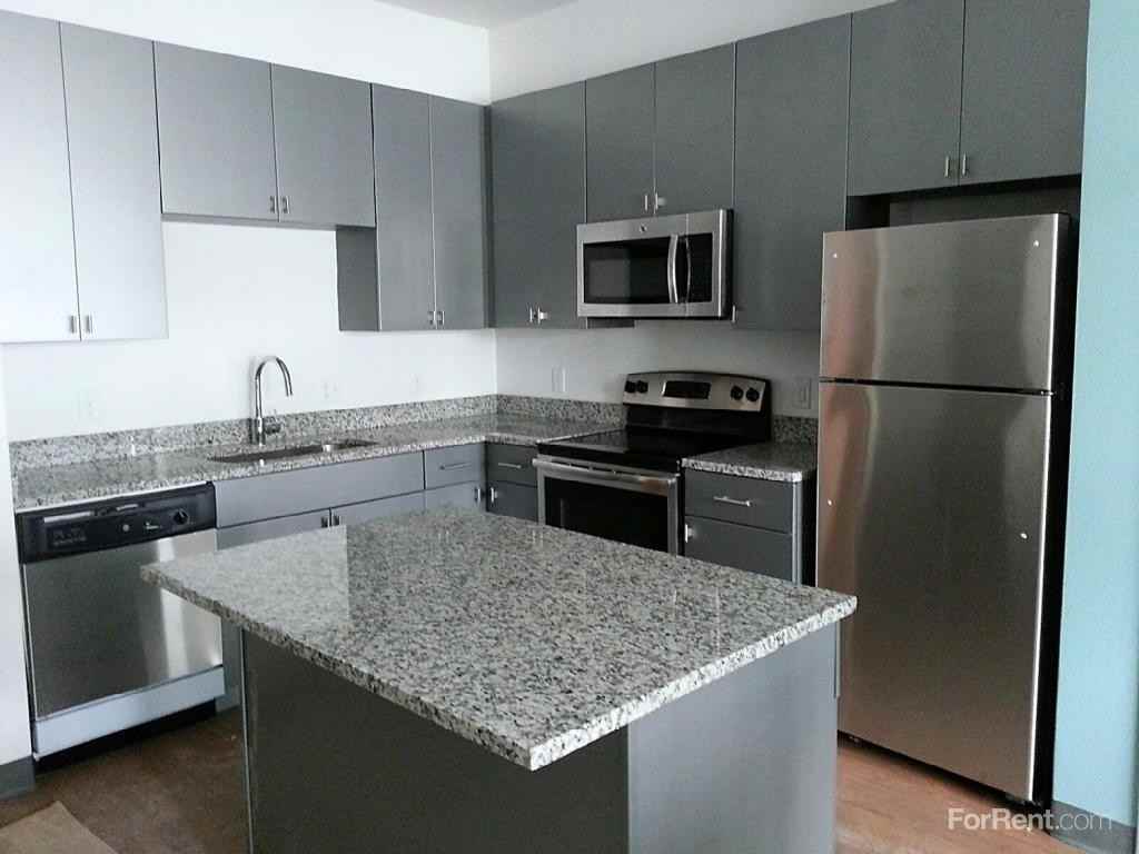 Onyx - Photo 3 of 16