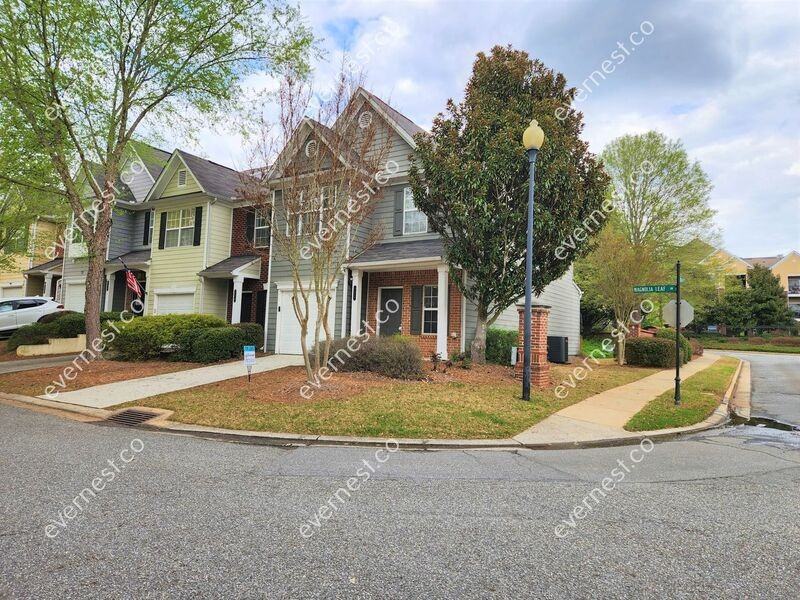 212 Magnolia Leaf Dr - Photo 2 of 34
