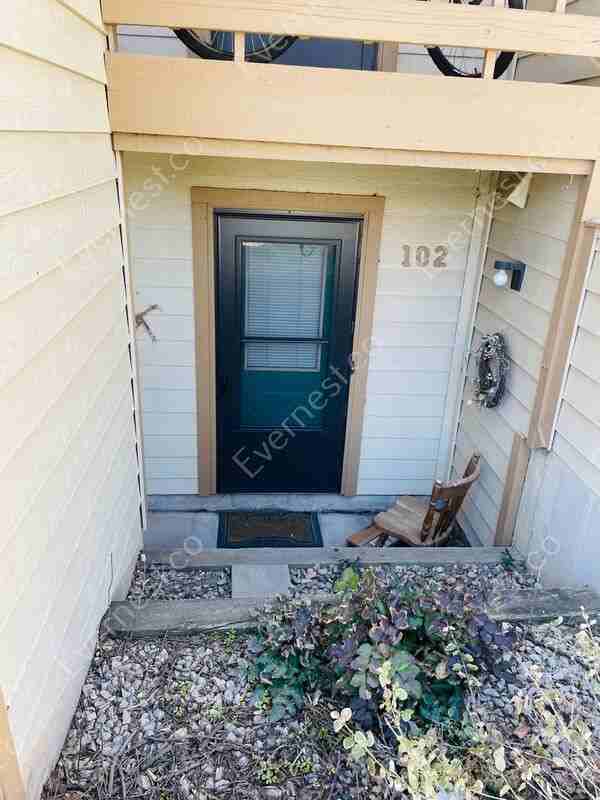 2960 W Stuart St #A102