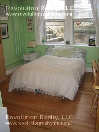 5 Colliston Rd #B - Photo 6 of 8