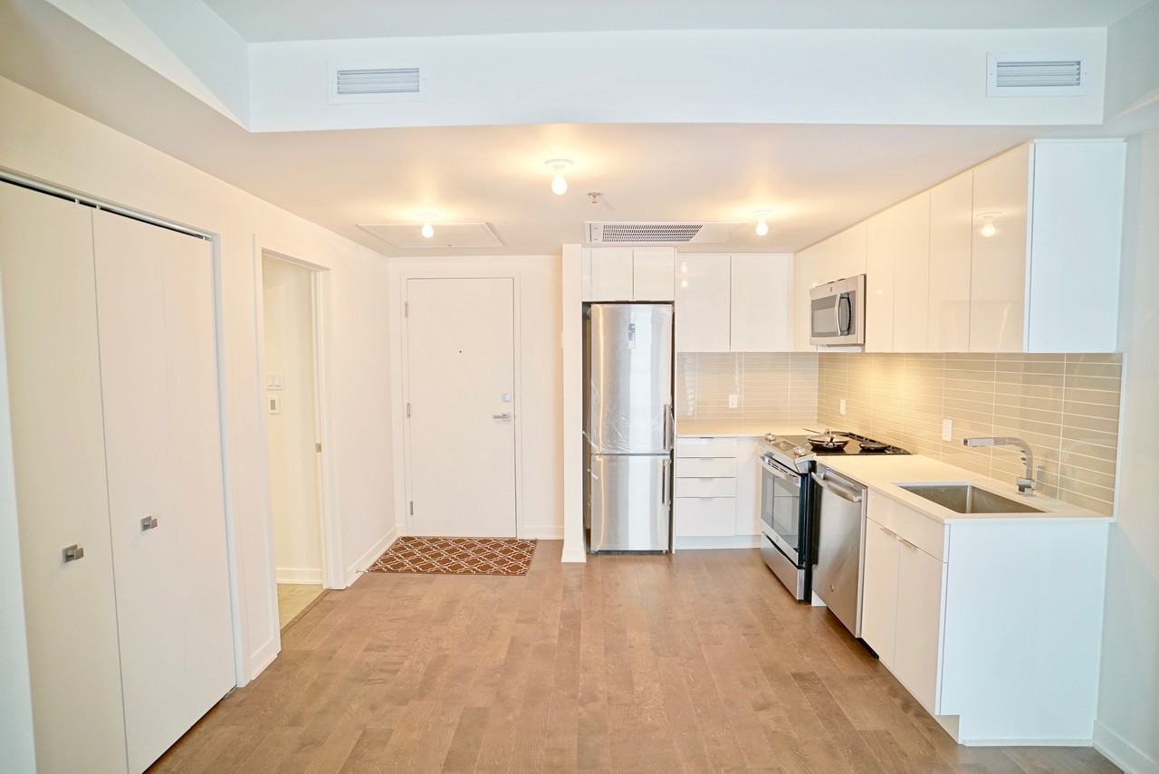 1182 Rue Crescent #207 - Photo 2 of 15