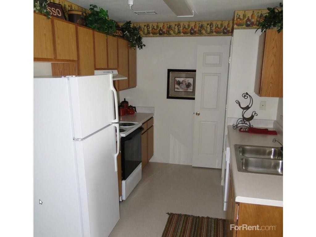 Stoneridge Apartments - Photo 2 of 5