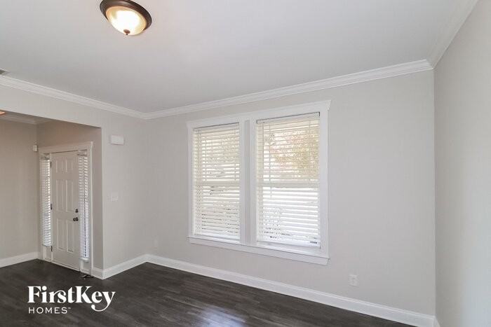 3460 Village Park Ln Sw - Photo 2 of 15