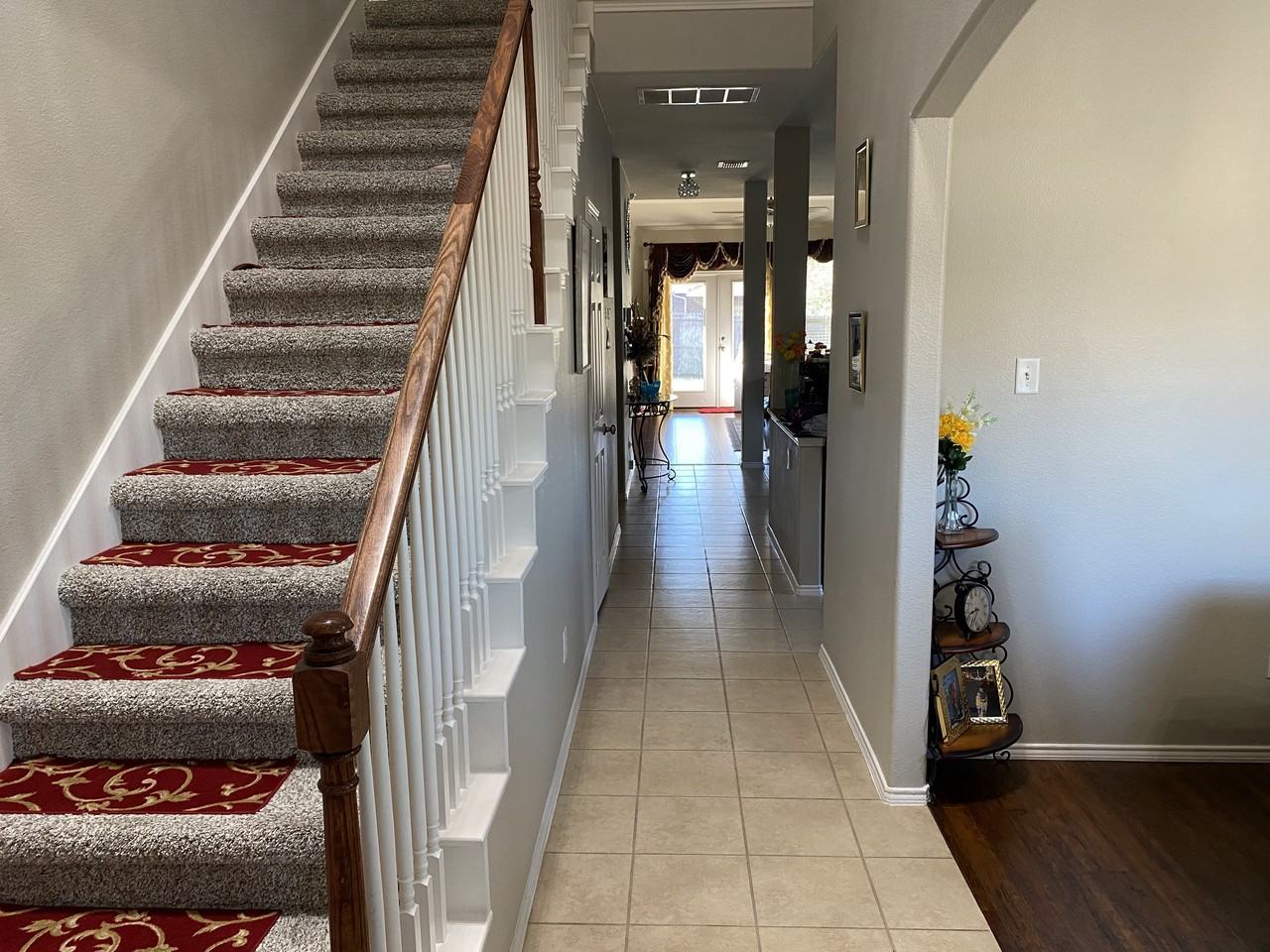 3905 Jeanette Ln #NA - Photo 3 of 31