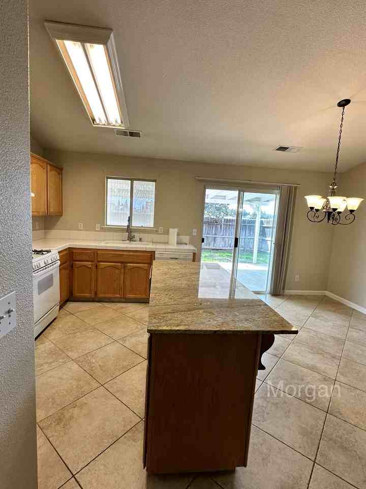 1161 Morgan Dr #NA - Photo 3 of 17