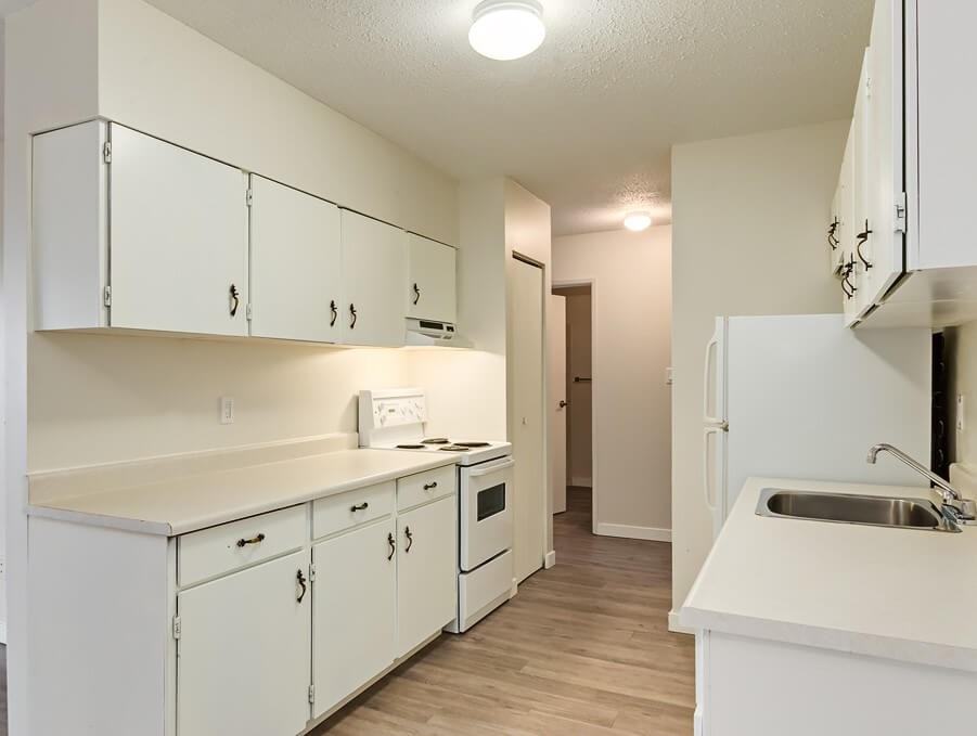 Eastgate Manor Apartments 4909 45 Ave, Lloydminster, SK S9V 1R4 Zumper