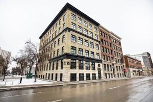 featured image of 370 Donald Street